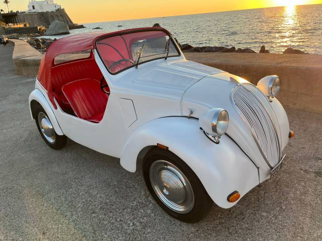 Immagine 1/29 di FIAT 500 Topolino (1947)