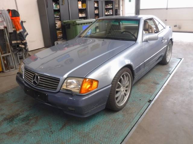 Image 1/50 of Mercedes-Benz 500 SL (1992)