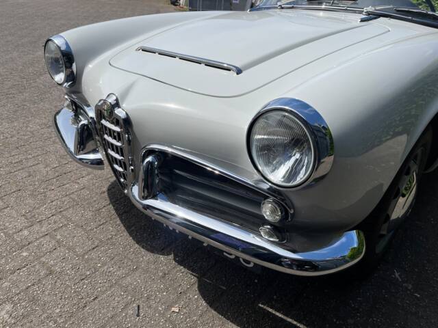 Alfa Romeo Giulia 1600 Spider