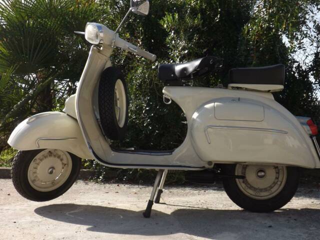 Piaggio Vespa 150 GL