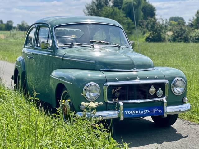 Volvo PV 544