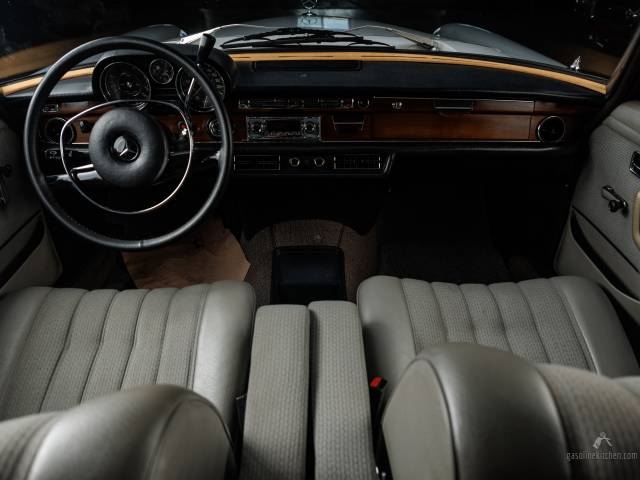 Mercedes-Benz 280 SE 3,5