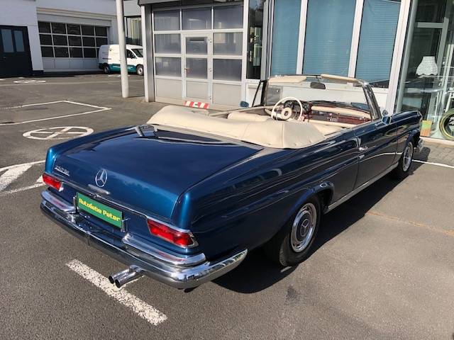 Mercedes-Benz 250 SE