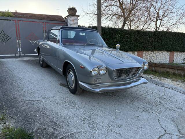 Lancia Flavia (Vignale)