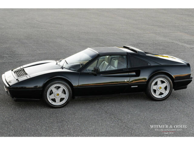 Imagen 1/41 de Ferrari 328 GTS (1989)