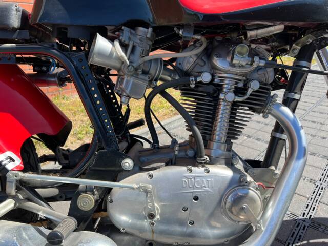 Ducati 350 Sport Desmo