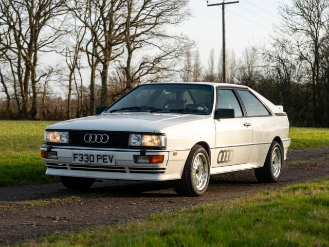 Bild 1/20 von Audi 200 - 2.2 Turbo quattro (1989)