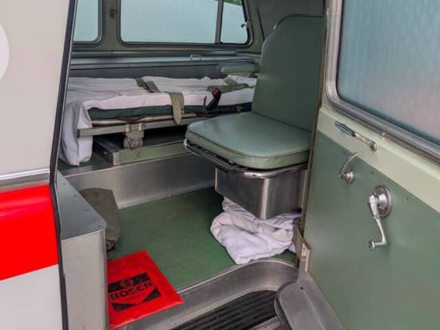 Cadillac Ambulance Carrosserie Köng