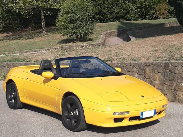 Image 1/32 of Lotus Elan SE (1991)