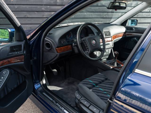 ALPINA B10 3.2