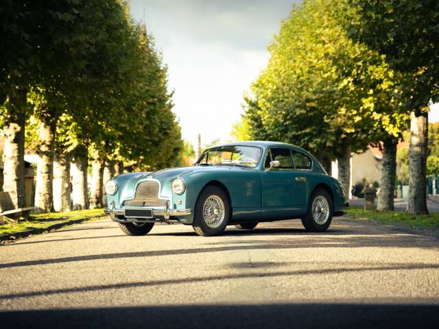 Aston Martin DB 2/4 Mk I