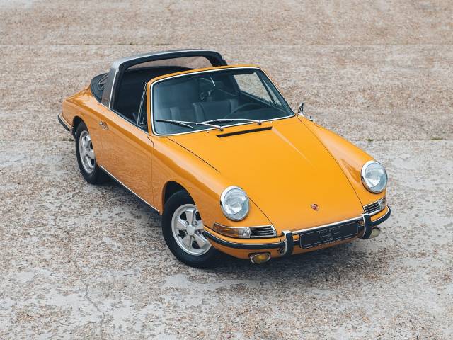 Immagine 1/45 di Porsche 911 2.0 S (1967)