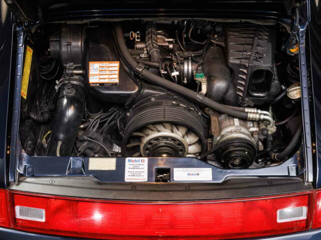 Porsche 911 Carrera