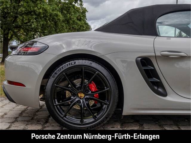 Porsche 718 Boxster