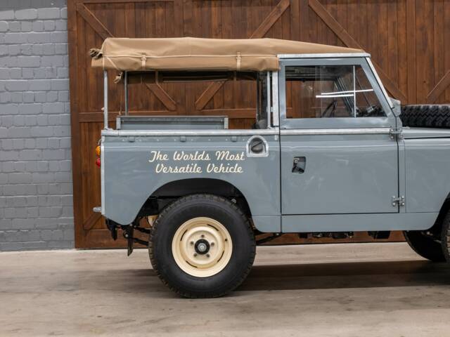 Land Rover 88