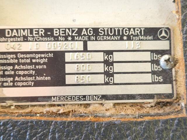 Mercedes-Benz 230 SL