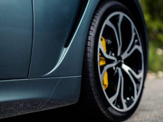 Aston Martin V12 Zagato