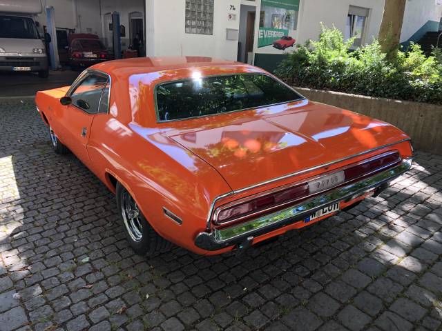 Image 1/39 of Dodge Challenger R/T 440 Six-Pack (1970)