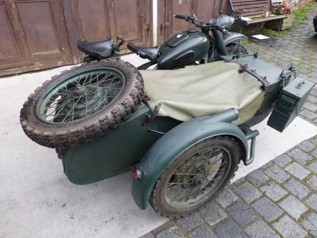 IMZ-Ural M72