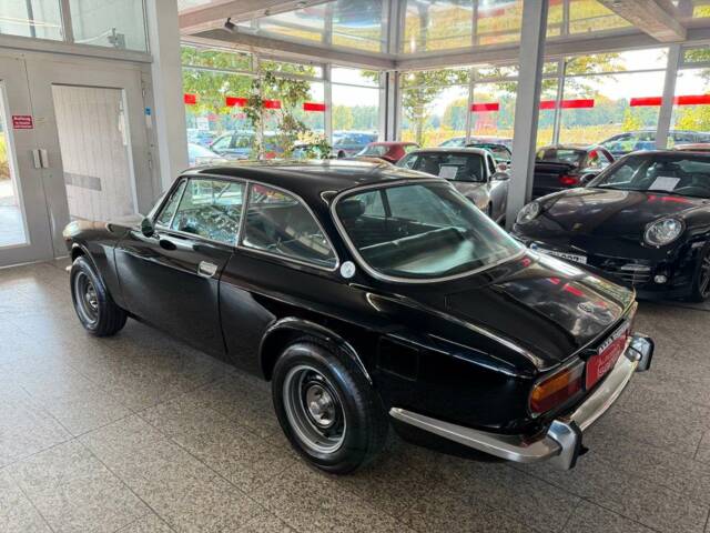 Alfa Romeo 2000 GTV