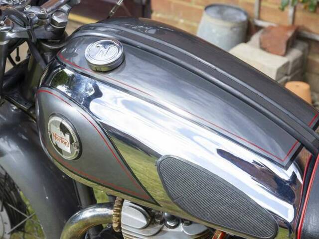 Norton Dominator 99