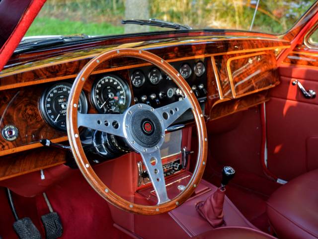 Jaguar Mk II 3.8