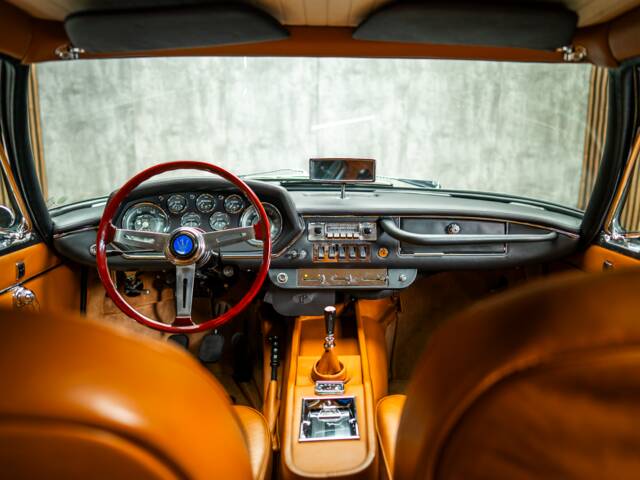 Maserati Mistral 3700