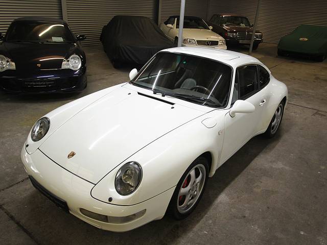 Porsche 911 Carrera