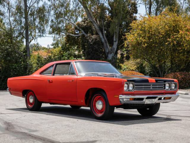 Image 1/4 de Plymouth Road Runner 426 Hemi (1969)
