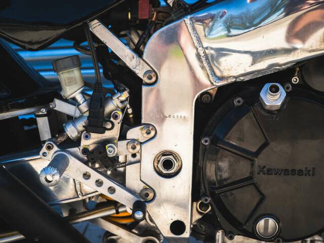 Kawasaki ZX-R 750