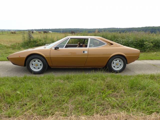 Ferrari Dino 308 GT4 - Ferrari Dino 308 GT4 Coupé 1975