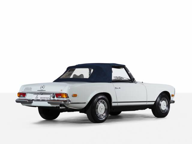 Mercedes-Benz 280 SL