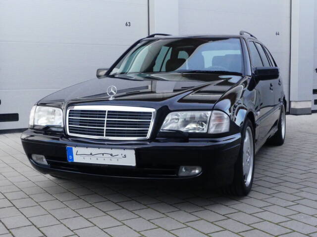 Mercedes-Benz C 43 AMG T