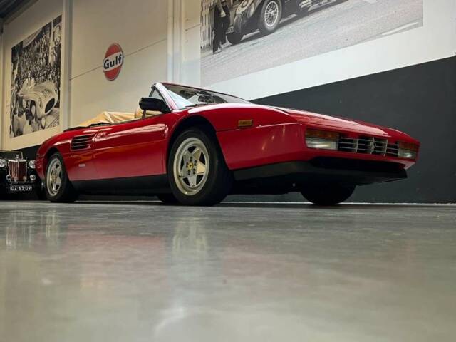 Ferrari Mondial T