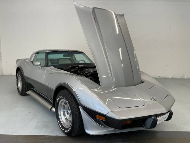 Chevrolet Corvette 25th Anniversary