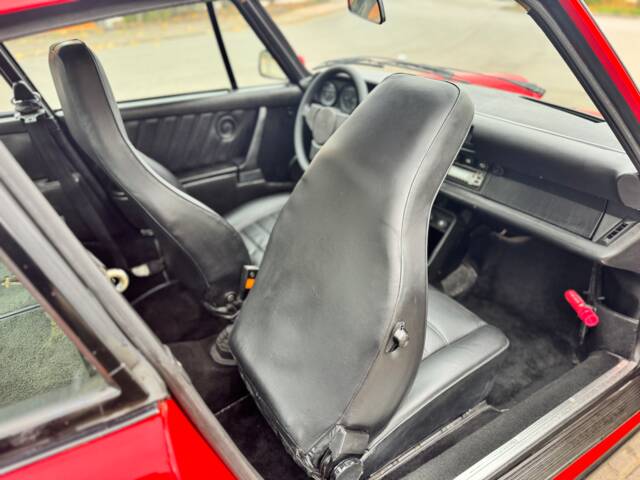 Porsche 911 Turbo 3.3