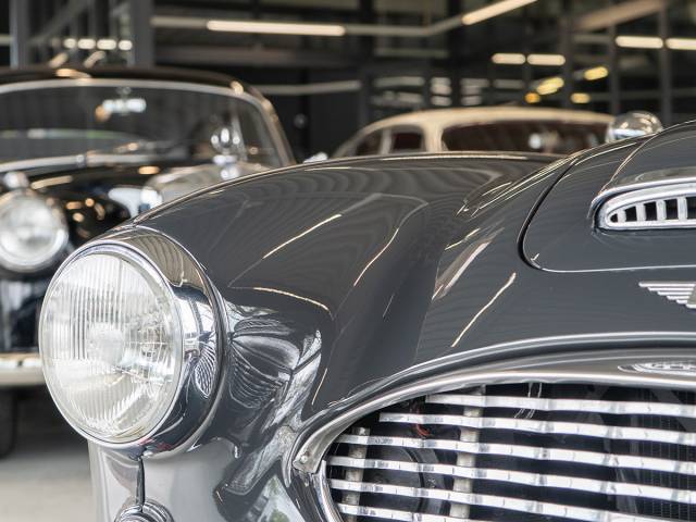 Austin-Healey 100/6 (BN6)