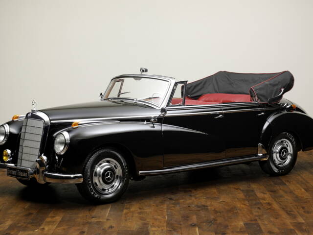 Image 1/21 de Mercedes-Benz 300 c Cabriolet D (1956)