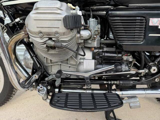 Moto Guzzi V 1000 I-Convert