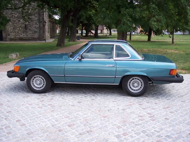 Mercedes-Benz 380 SL