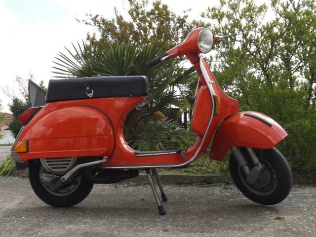 Piaggio Vespa P 200 E