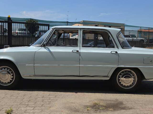 Alfa Romeo Giulia 1300 TI