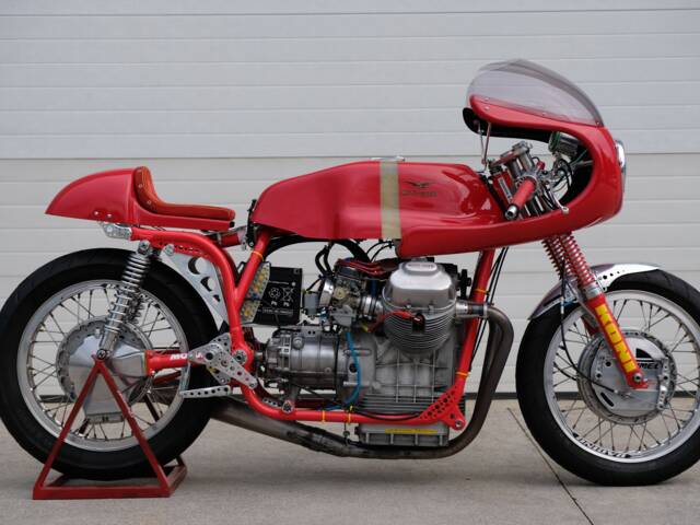 Moto Guzzi V7 850 GT