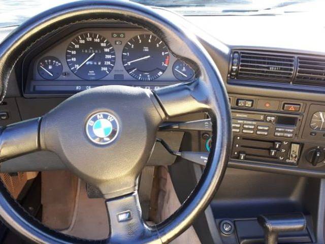 BMW 325i