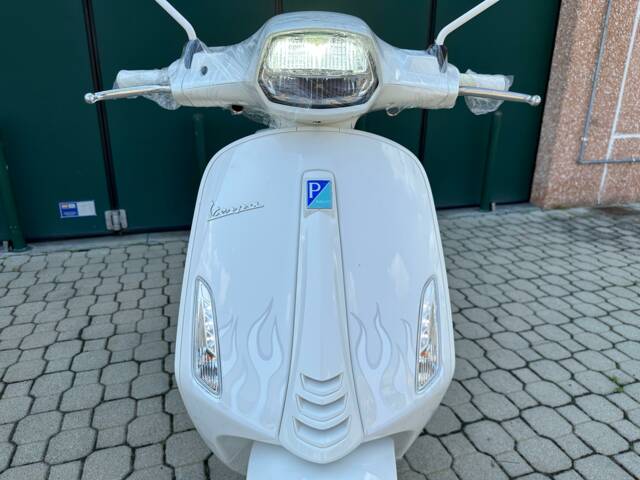 Piaggio Vespa Sprint 125 Justin Bieber