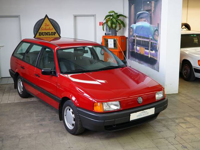 Bild 1/32 von Volkswagen Passat Variant 2.0 (1991)