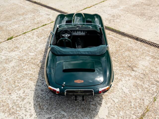 Jaguar E-Type 3.8