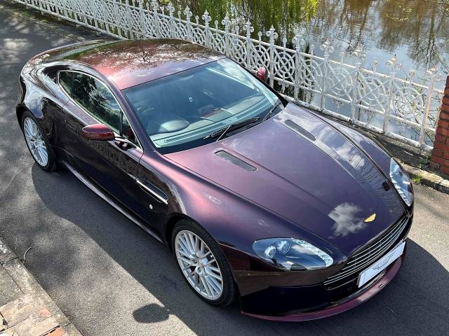 Image 1/24 de Aston Martin V8 Vantage (2009)