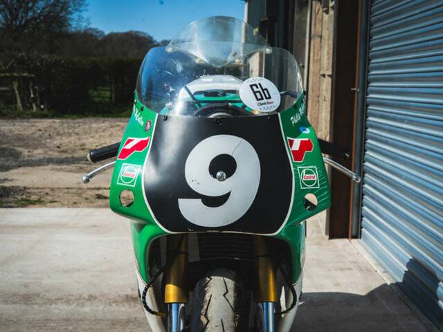 Honda VFR 750R RC36