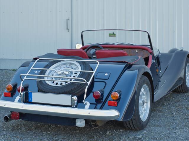 Morgan Plus 8